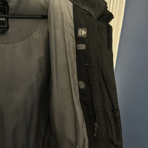 North Face Puffer - Picture 4 of 4